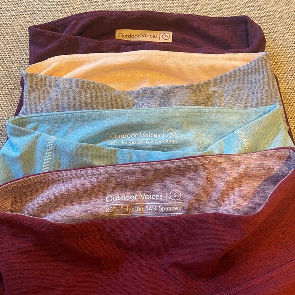 4 Outdoor Voices Leggings bundle size XS and Small - Picture 2 of 6